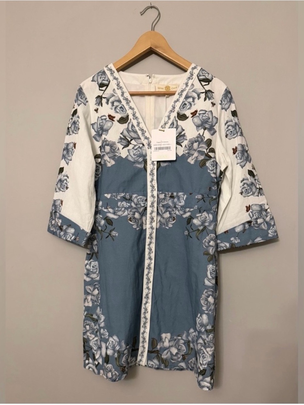 Anna Cate Maren Floral Mini Dress • White and Blue• Women’s Large• NWT 🌷